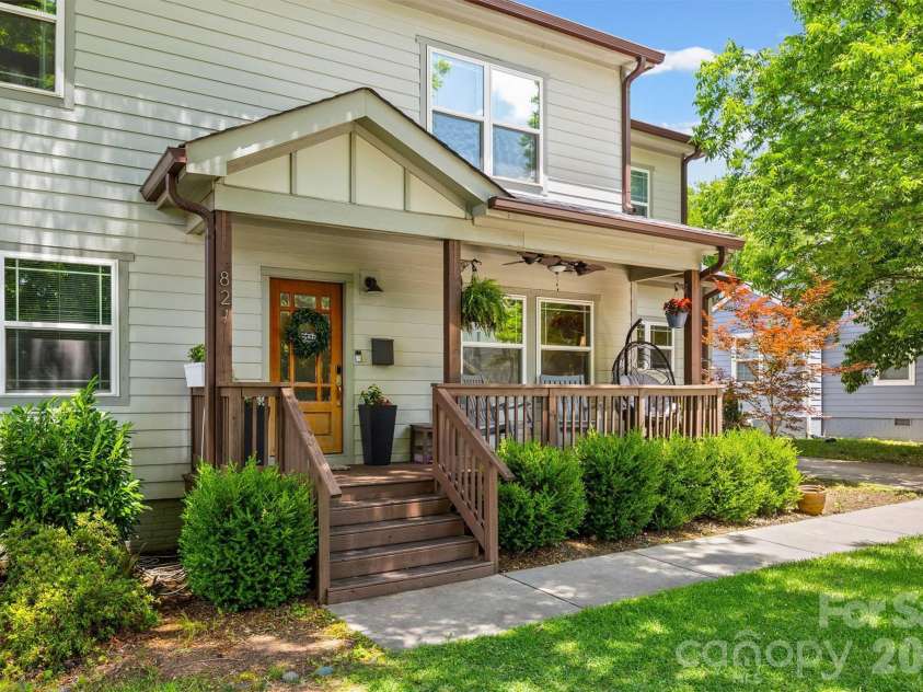 821 Woodside Avenue, Charlotte, NC 28205.  MLS# CAR4404260, YatesRealty ID 41922. 