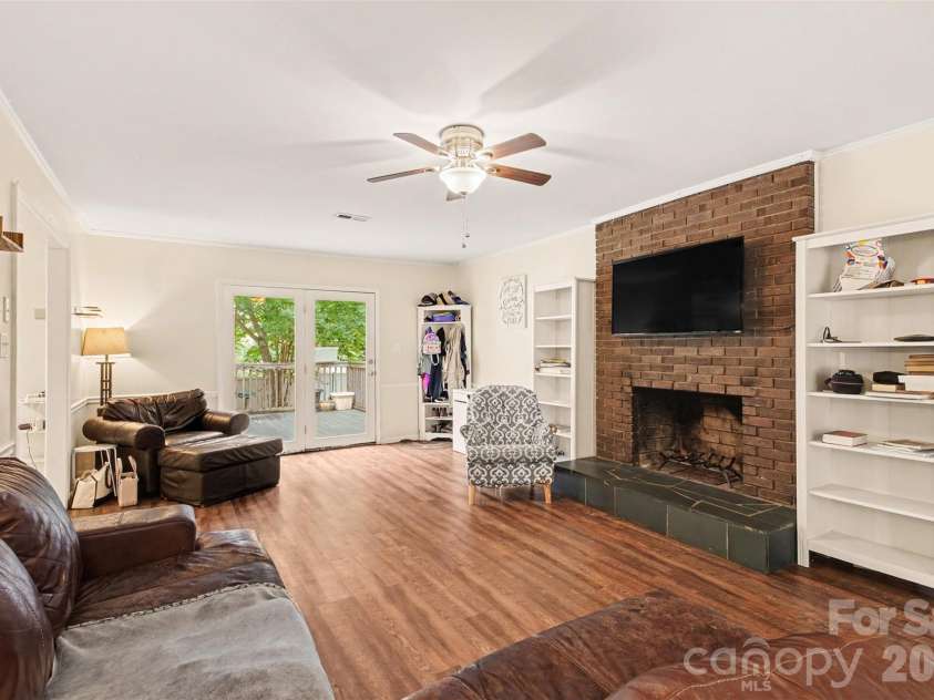 1416 Rivermont Drive, Gastonia, NC 28054.  MLS# CAR4408314, YatesRealty ID 41925. 