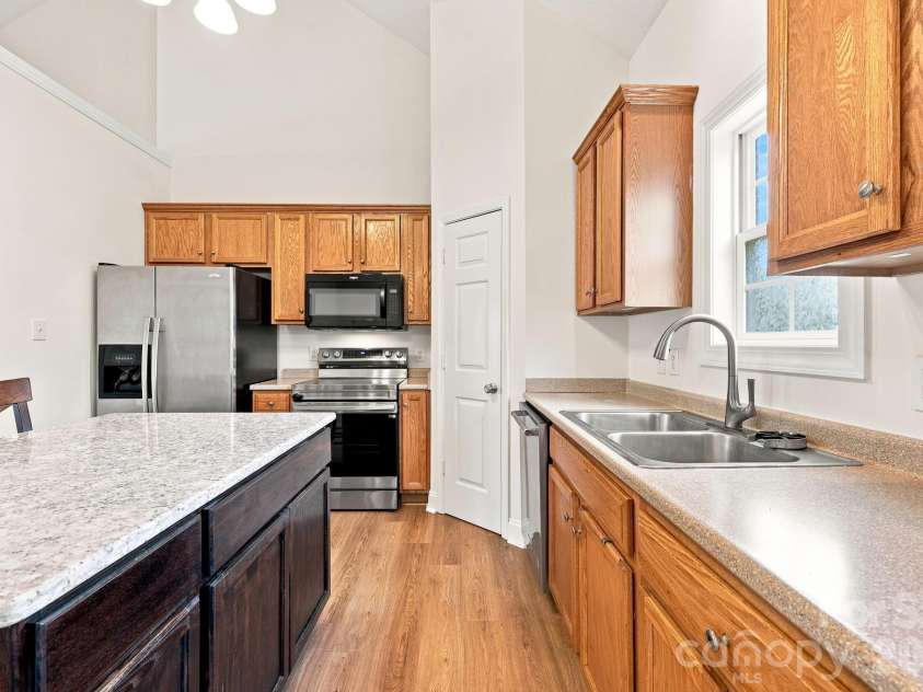 150 Evening Drive, Salisbury, NC 28147.  MLS# CAR4408691, YatesRealty ID 41929. 