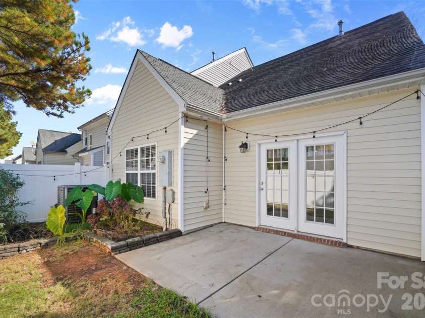 2296 Hanover Court, Fort Mill, SC 29707.  MLS# CAR4319377, YatesRealty ID 4193. 