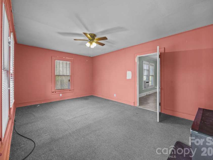 815 Desoto Avenue, Kannapolis, NC 28083.  MLS# CAR4335383, YatesRealty ID 4193. Apt A Bedroom