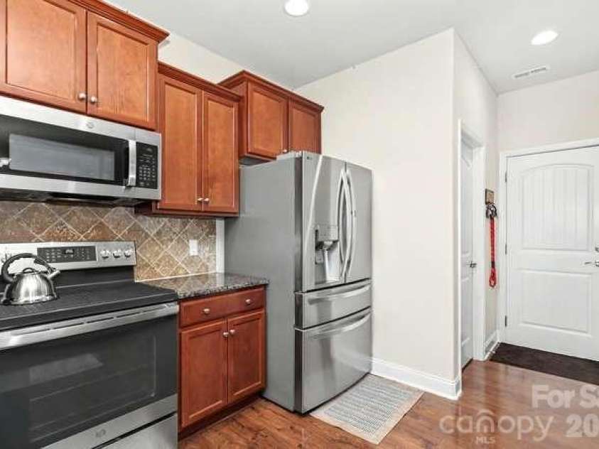 14706 Vaughan Drive, Charlotte, NC 28273.  MLS# CAR4409139, YatesRealty ID 41932. 