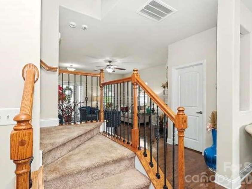 14706 Vaughan Drive, Charlotte, NC 28273.  MLS# CAR4409139, YatesRealty ID 41932. 
