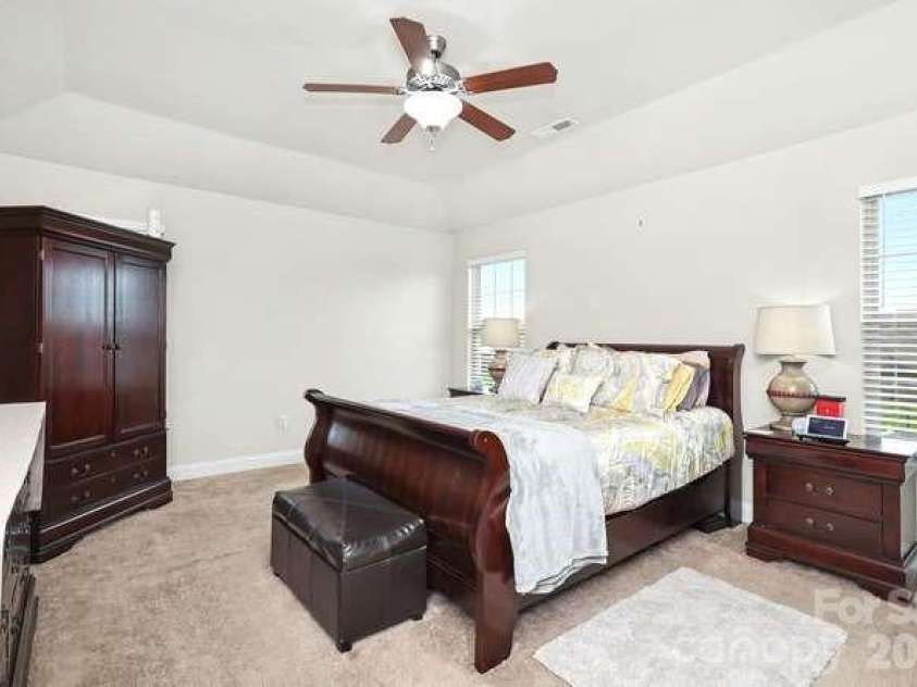 14706 Vaughan Drive, Charlotte, NC 28273.  MLS# CAR4409139, YatesRealty ID 41932. 