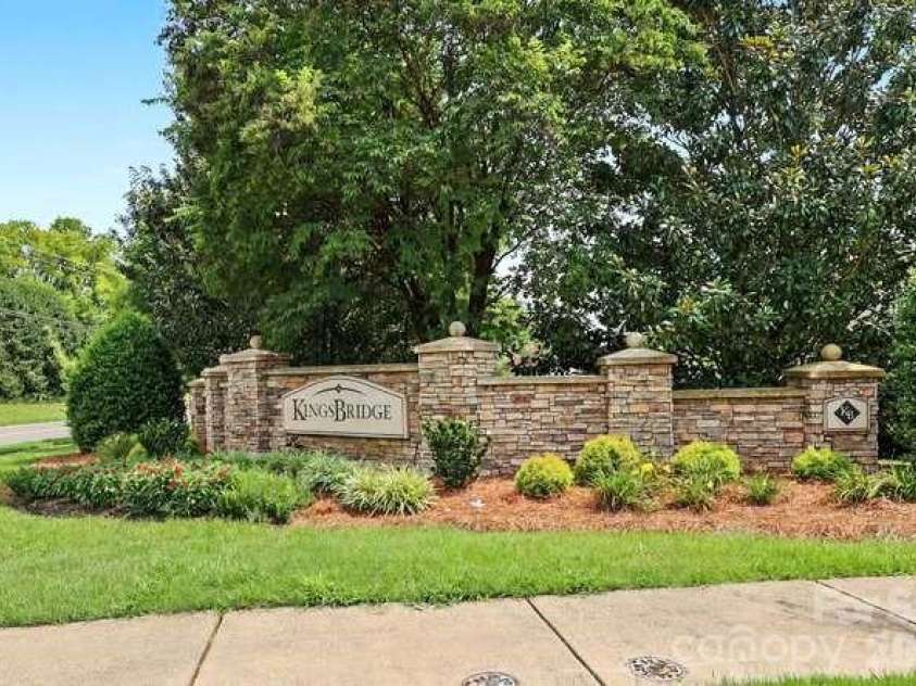 14706 Vaughan Drive, Charlotte, NC 28273.  MLS# CAR4409139, YatesRealty ID 41932. 