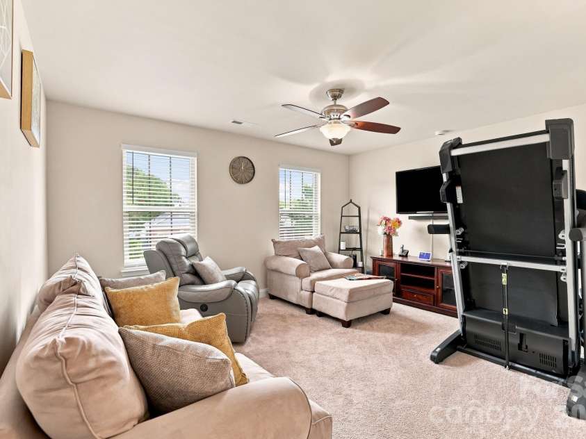 14706 Vaughan Drive, Charlotte, NC 28273.  MLS# CAR4409139, YatesRealty ID 41932. 