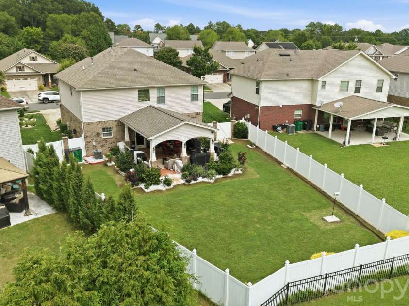 14706 Vaughan Drive, Charlotte, NC 28273.  MLS# CAR4409139, YatesRealty ID 41932. 