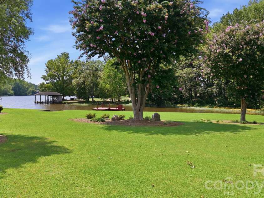 6303 Pointe Lane, Rocky Mount, NC 27803.  MLS# CAR4410505, YatesRealty ID 41934. 