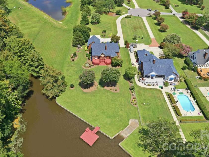 6303 Pointe Lane, Rocky Mount, NC 27803.  MLS# CAR4410505, YatesRealty ID 41934. Almost an acre