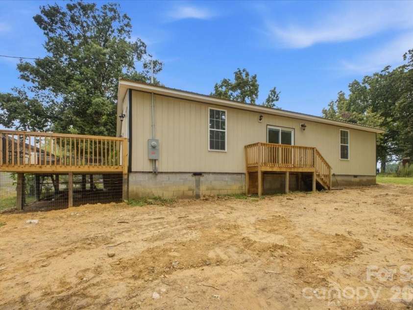 4313 Jenkins Road, Marshville, NC 28103.  MLS# CAR4407647, YatesRealty ID 41940. 