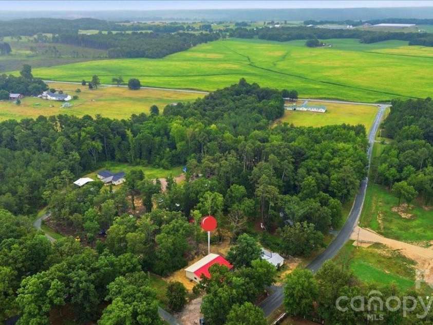 4313 Jenkins Road, Marshville, NC 28103.  MLS# CAR4407647, YatesRealty ID 41940. 