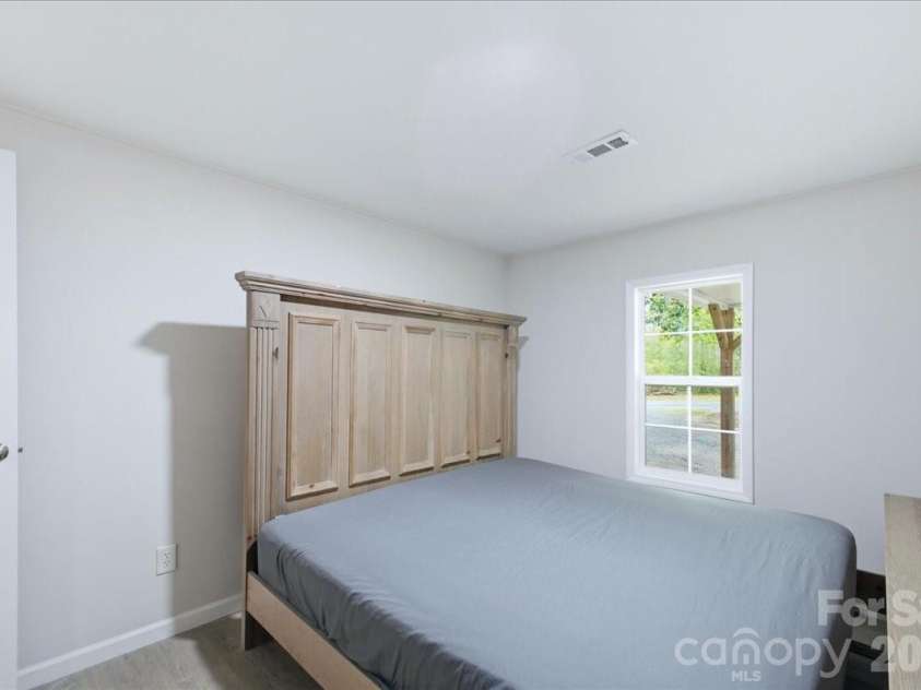 4313 Jenkins Road, Marshville, NC 28103.  MLS# CAR4407647, YatesRealty ID 41940. Additional bedroom or flex space/office.