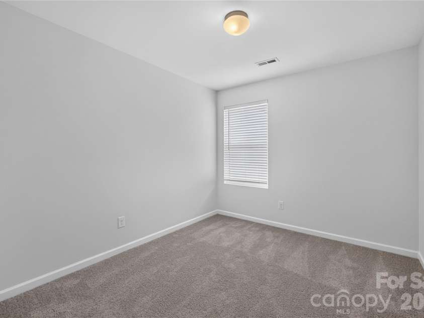 122 Canada Drive, Statesville, NC 28166.  MLS# CAR4393982, YatesRealty ID 41941. 