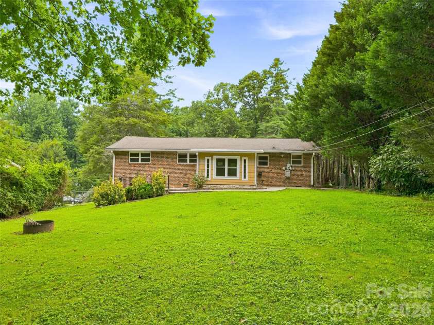 320 Kendale Court, East Flat Rock, NC 28726.  MLS# CAR4408973, YatesRealty ID 41942. 