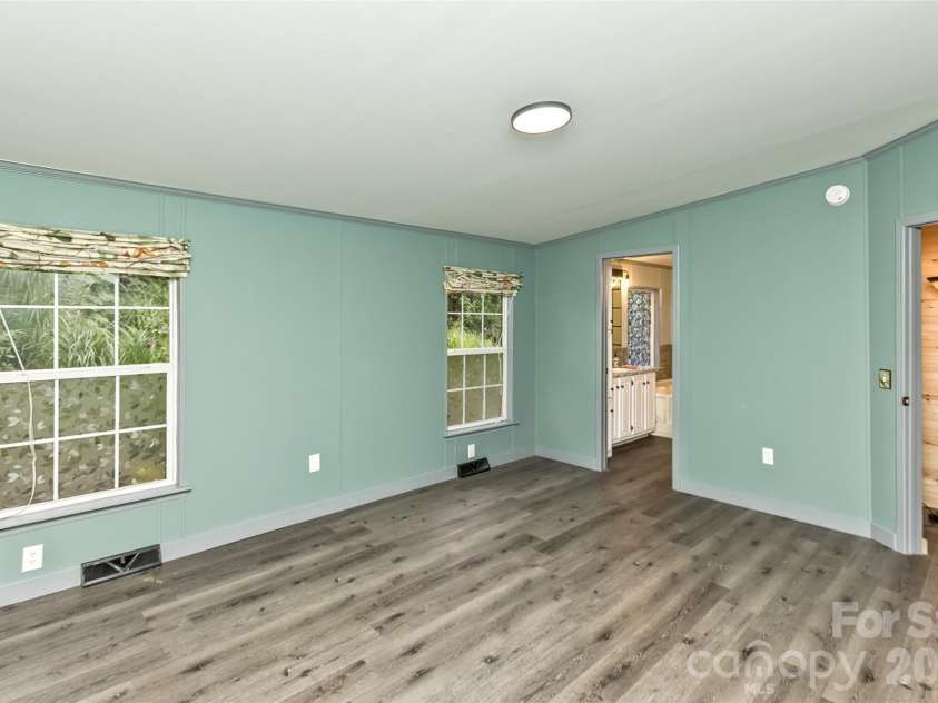 25 Asa Court, Black Mountain, NC 28711.  MLS# CAR4411085, YatesRealty ID 41943. 