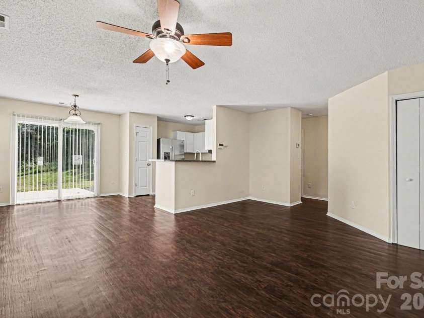 3087 Champion Lane, Concord, NC 28025.  MLS# CAR4406806, YatesRealty ID 41944. 