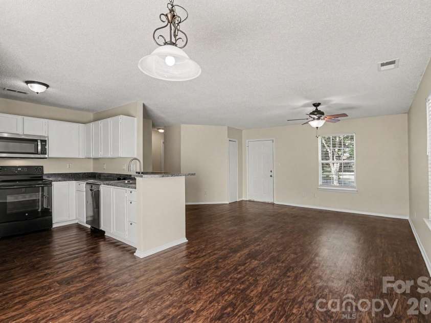 3087 Champion Lane, Concord, NC 28025.  MLS# CAR4406806, YatesRealty ID 41944. 
