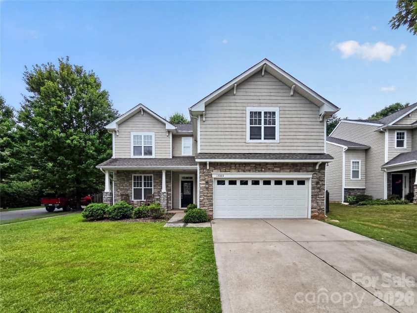 17222 Westmill Lane, Charlotte, NC 28277.  MLS# CAR4407899, YatesRealty ID 41945. 