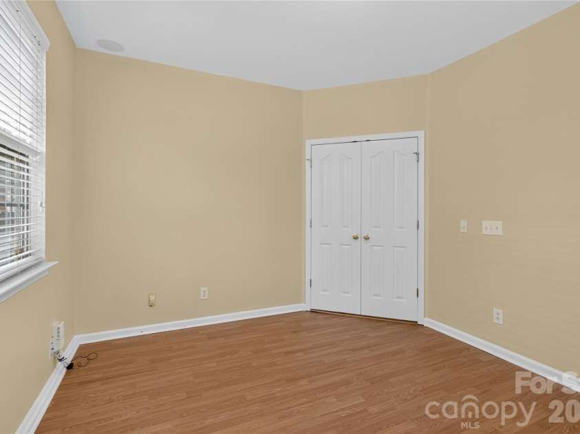 17222 Westmill Lane, Charlotte, NC 28277.  MLS# CAR4407899, YatesRealty ID 41945. 