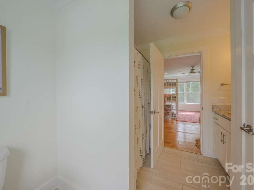 160 Ridge View Drive, Clyde, NC 28721.  MLS# CAR4411209, YatesRealty ID 41946. Second primary shower and sink