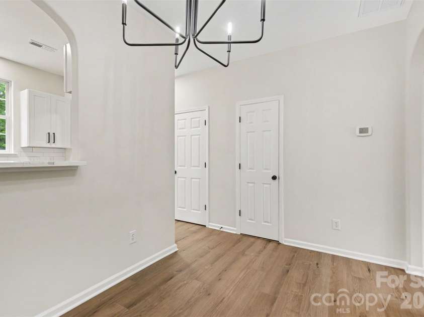 7548 Silver Arrow Drive, Charlotte, NC 28273.  MLS# CAR4408146, YatesRealty ID 41948. 