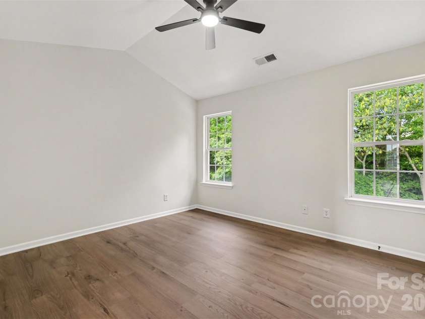 7548 Silver Arrow Drive, Charlotte, NC 28273.  MLS# CAR4408146, YatesRealty ID 41948. Primary Bedroom