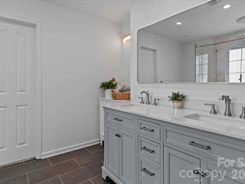 9407 Hillston Ridge Road, Huntersville, NC 28078.  MLS# CAR4398846, YatesRealty ID 41949. 
