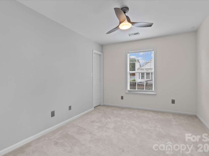 9407 Hillston Ridge Road, Huntersville, NC 28078.  MLS# CAR4398846, YatesRealty ID 41949. 