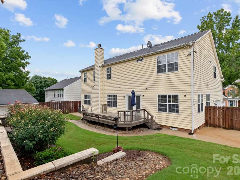 9407 Hillston Ridge Road, Huntersville, NC 28078.  MLS# CAR4398846, YatesRealty ID 41949. 