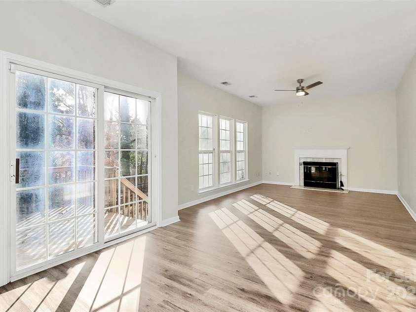 5323 Dewmorn Place, Charlotte, NC 28269.  MLS# CAR4224592, YatesRealty ID 4195. 