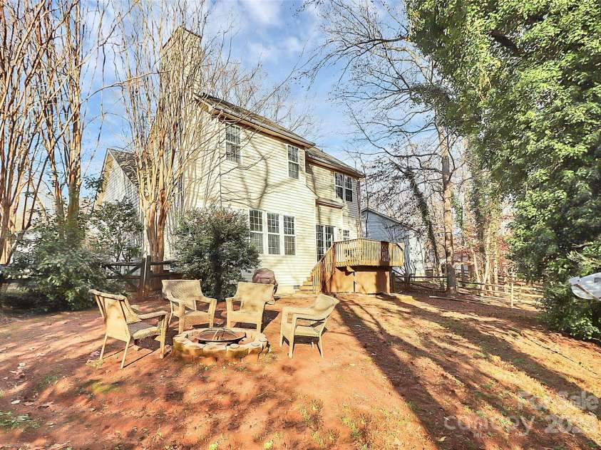5323 Dewmorn Place, Charlotte, NC 28269.  MLS# CAR4224592, YatesRealty ID 4195. 