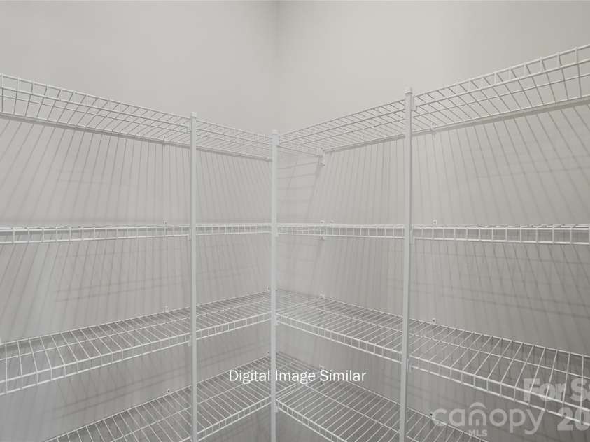 6006 Mallow Crossing Lane, Charlotte, NC 28213.  MLS# CAR4336041, YatesRealty ID 4195. 