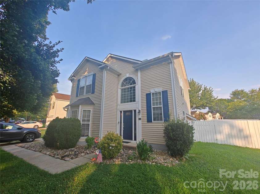 9026 Shenington Place, Charlotte, NC 28216.  MLS# CAR4406928, YatesRealty ID 41950. 
