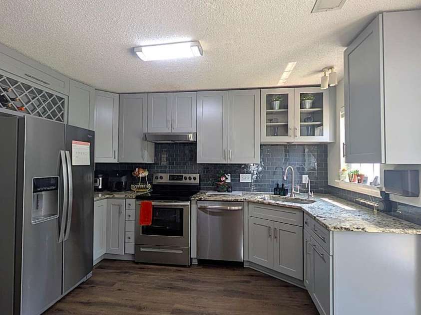 9026 Shenington Place, Charlotte, NC 28216.  MLS# CAR4406928, YatesRealty ID 41950. 
