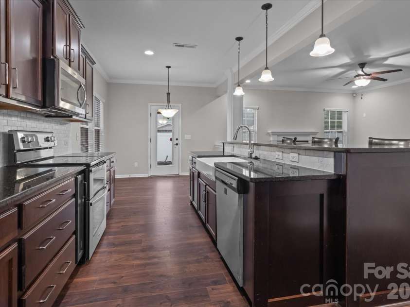 142 Fesperman Circle, Troutman, NC 28166.  MLS# CAR4405896, YatesRealty ID 41952. 