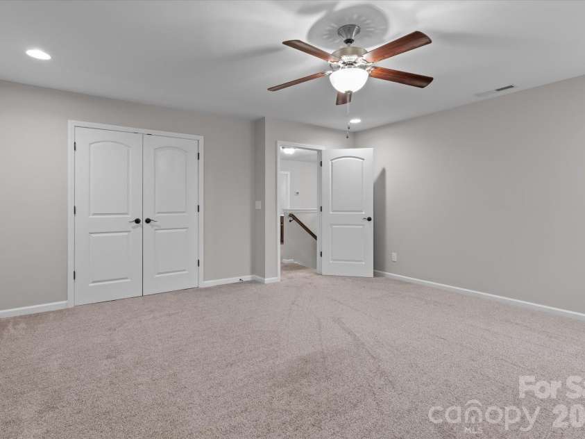 142 Fesperman Circle, Troutman, NC 28166.  MLS# CAR4405896, YatesRealty ID 41952. 