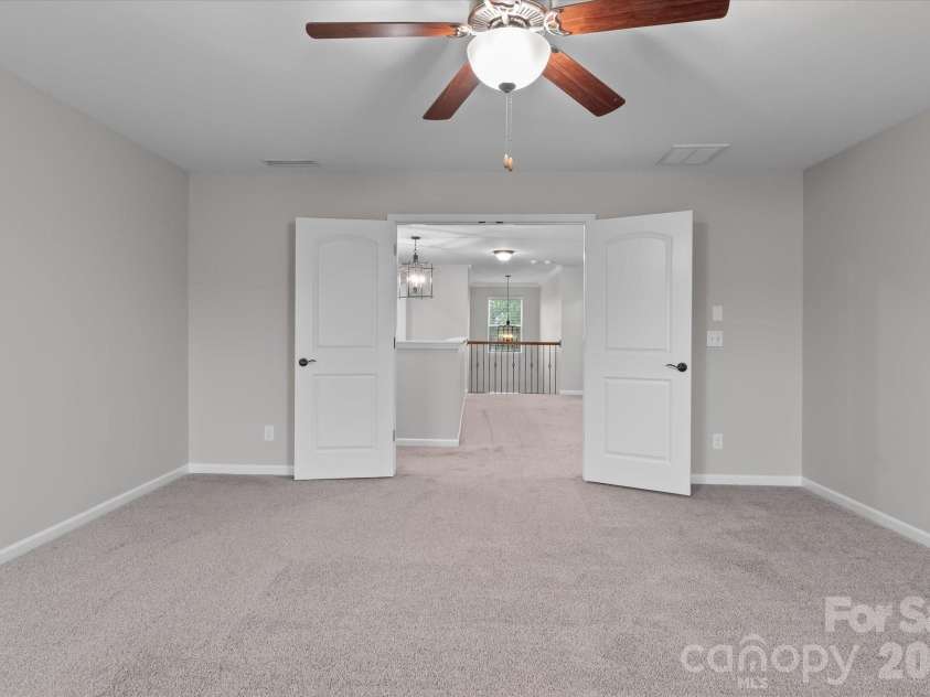 142 Fesperman Circle, Troutman, NC 28166.  MLS# CAR4405896, YatesRealty ID 41952. 