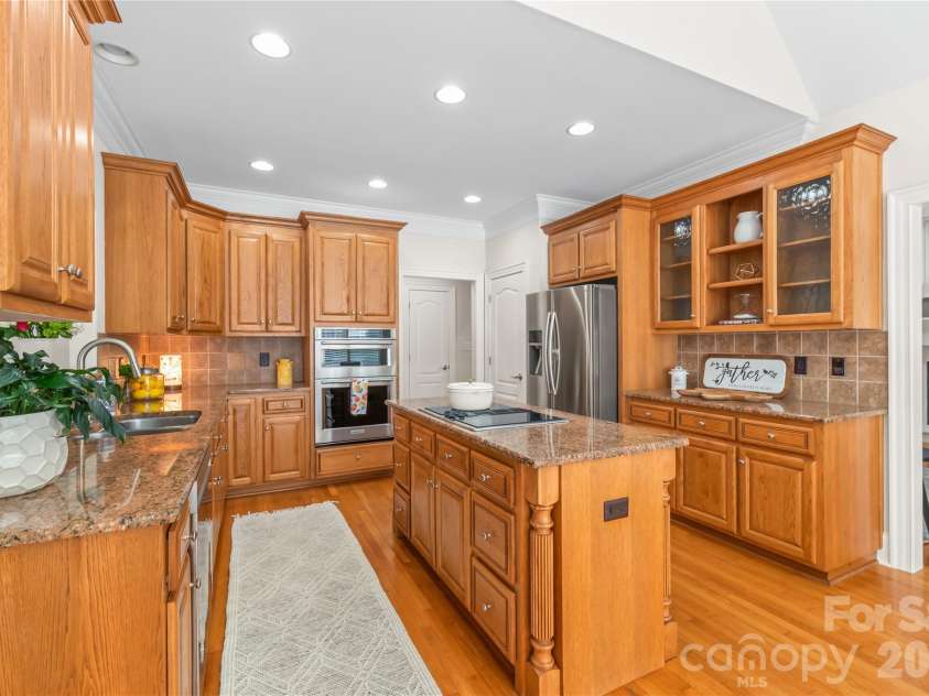4812 Pimlico Lane, Waxhaw, NC 28173.  MLS# CAR4409540, YatesRealty ID 41953. 