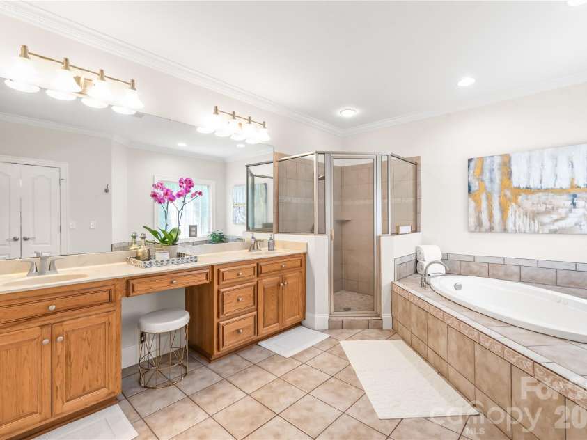 4812 Pimlico Lane, Waxhaw, NC 28173.  MLS# CAR4409540, YatesRealty ID 41953. 