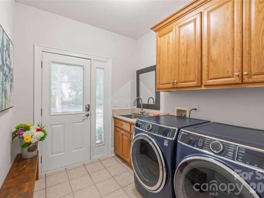 4812 Pimlico Lane, Waxhaw, NC 28173.  MLS# CAR4409540, YatesRealty ID 41953. 