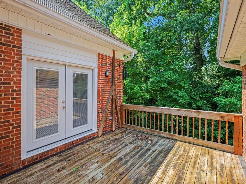 128 Columns Circle, Shelby, NC 28150.  MLS# CAR4395248, YatesRealty ID 41954. ...there is a set of doors off the primary bedroom! So private!