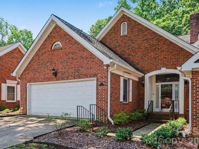 128 Columns Circle, Shelby, NC 28150.  MLS# CAR4395248, YatesRealty ID 41954. Welcome to 128 Columns Circle!