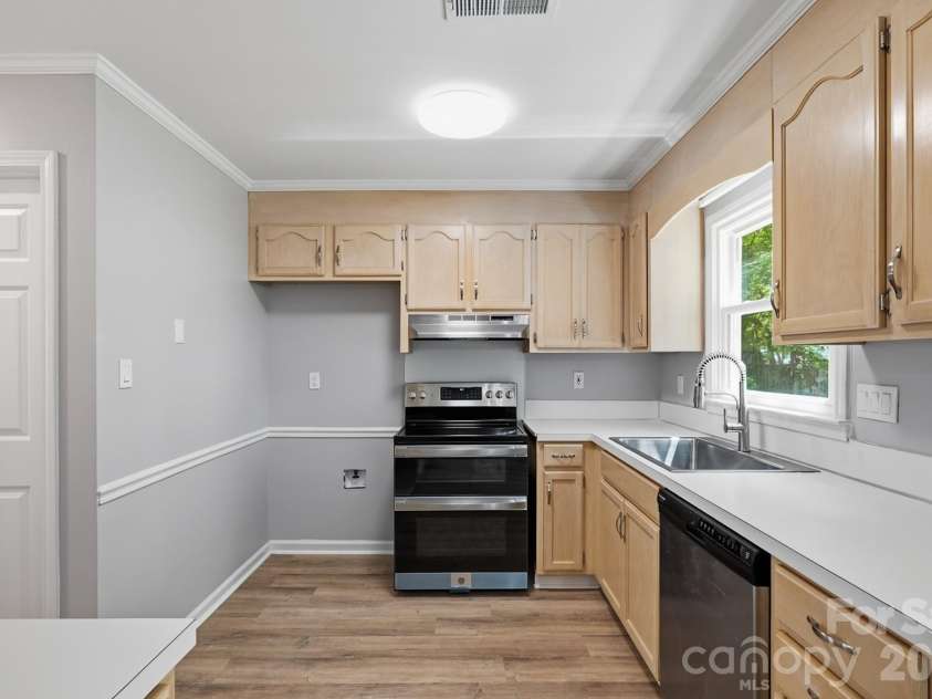 12530 Newstead Road, Huntersville, NC 28078.  MLS# CAR4411792, YatesRealty ID 41959. 