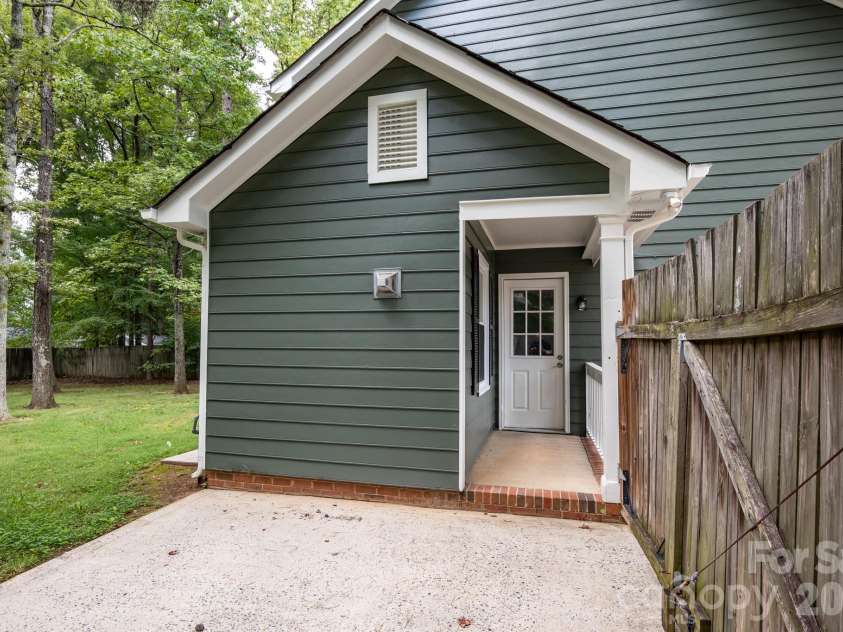 12530 Newstead Road, Huntersville, NC 28078.  MLS# CAR4411792, YatesRealty ID 41959. 