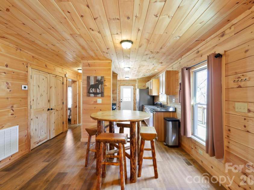 344 Wolf Trail, Lake Lure, NC 28746.  MLS# CAR4399531, YatesRealty ID 4196. 