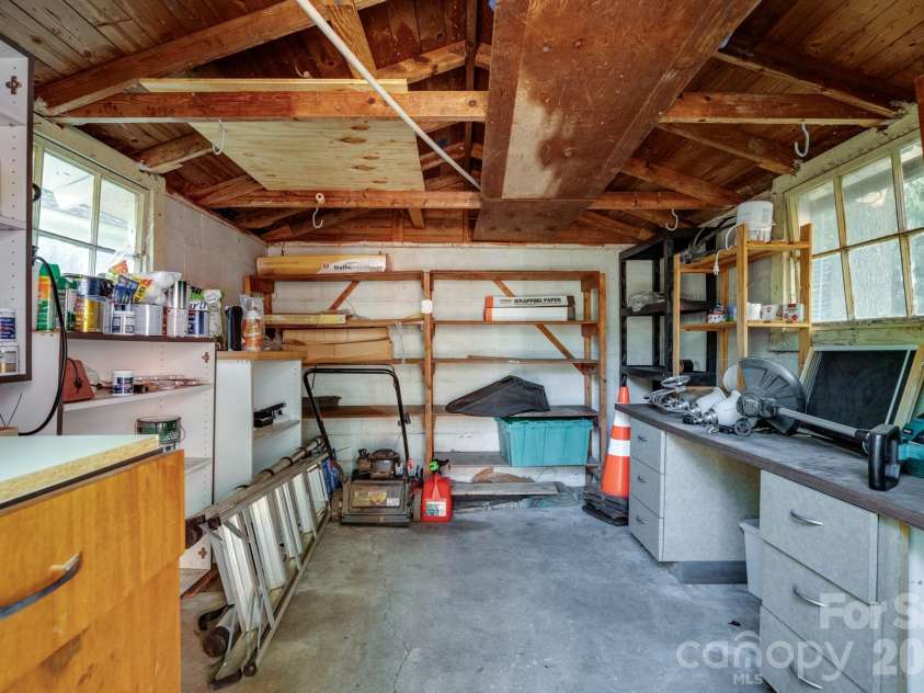 3314 Alexander Street, Charlotte, NC 28205.  MLS# CAR4406971, YatesRealty ID 41960. 