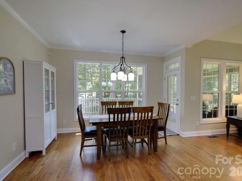 212 Tall Timbers Trail, Hendersonville, NC 28792.  MLS# CAR4410837, YatesRealty ID 41964. 