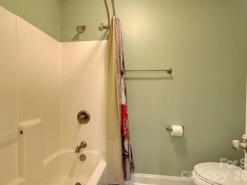 212 Tall Timbers Trail, Hendersonville, NC 28792.  MLS# CAR4410837, YatesRealty ID 41964. 