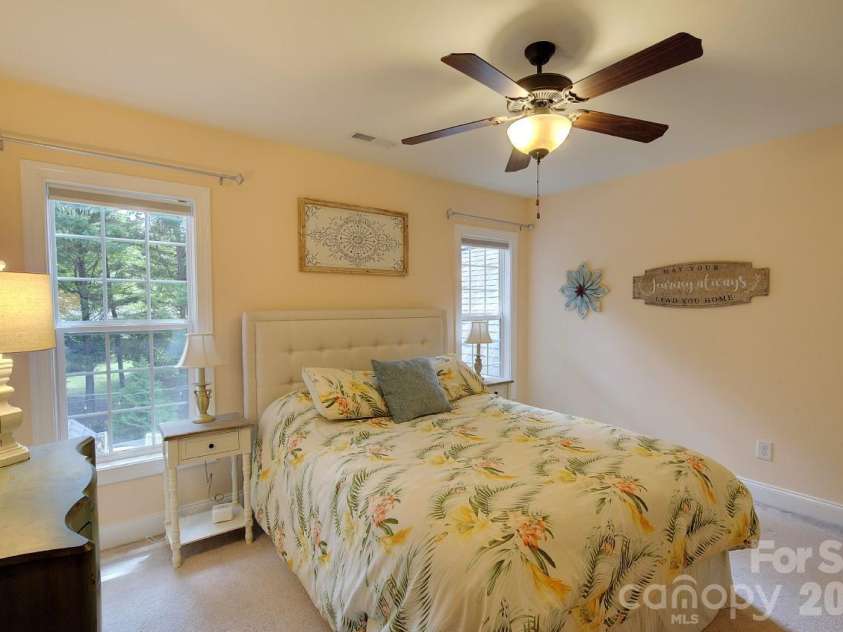 212 Tall Timbers Trail, Hendersonville, NC 28792.  MLS# CAR4410837, YatesRealty ID 41964. 