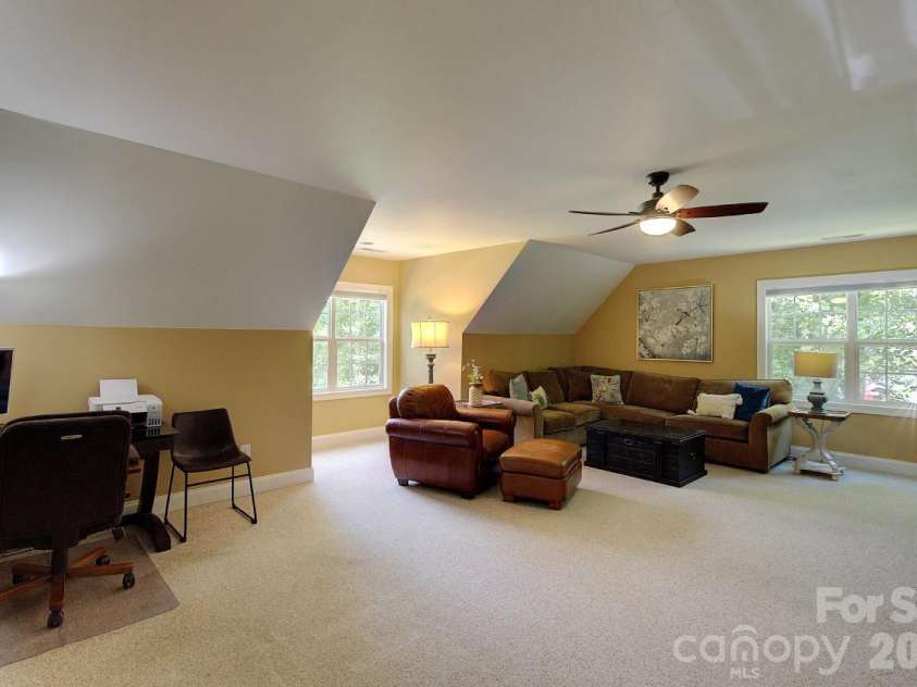 212 Tall Timbers Trail, Hendersonville, NC 28792.  MLS# CAR4410837, YatesRealty ID 41964. 